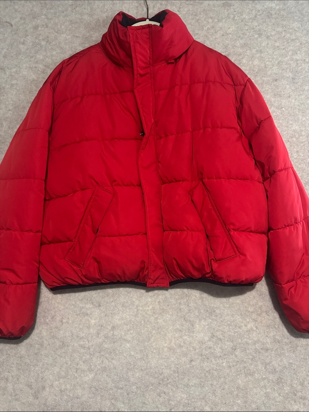 Urban Outfitters Women’s Puffer Jacket Size Small